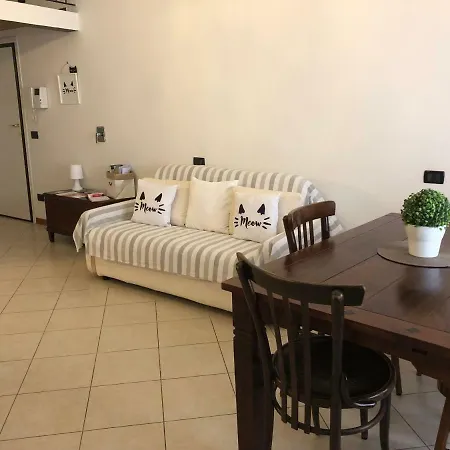 Appartement La Casa Di Papa Ferrare